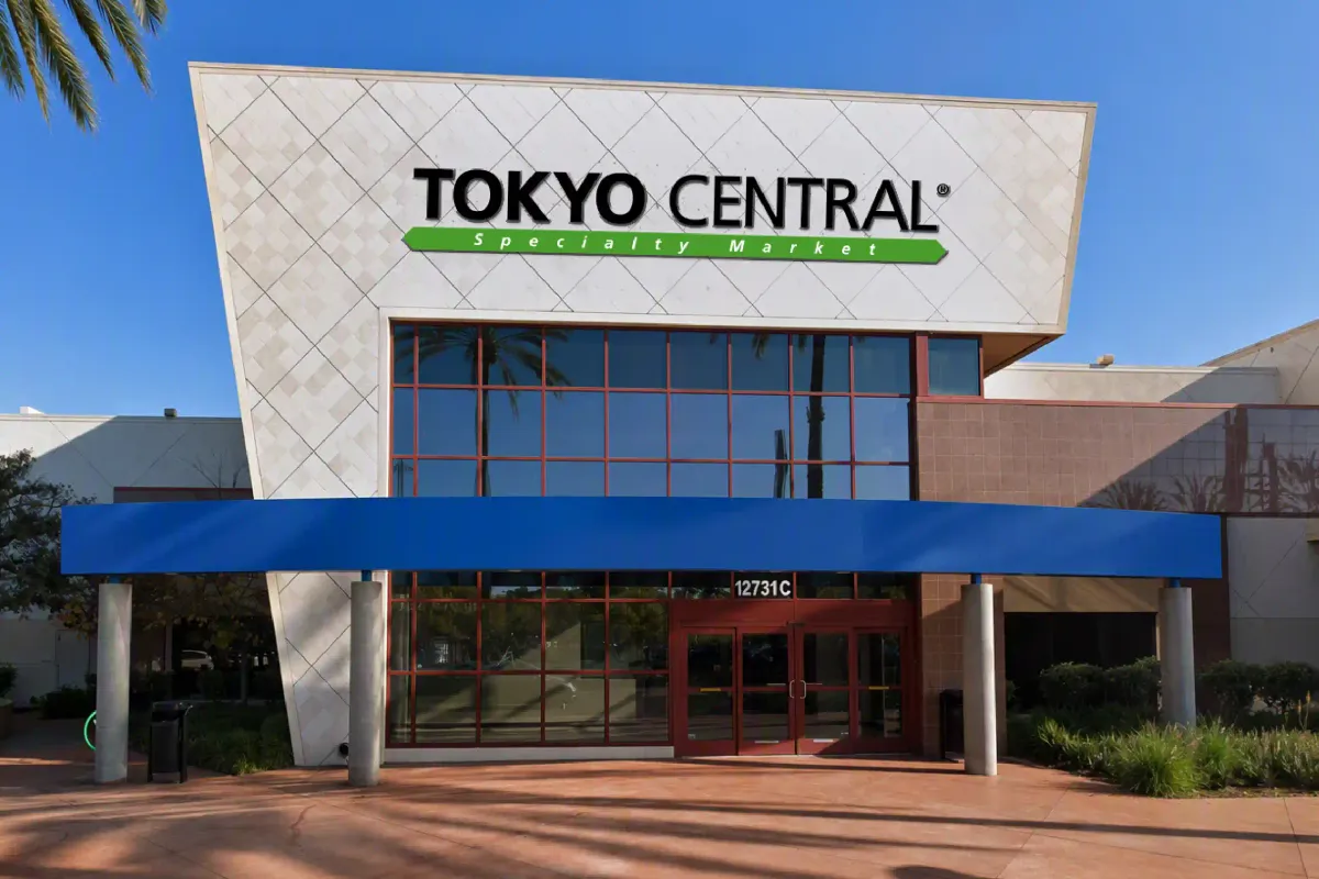Cerritos storefront