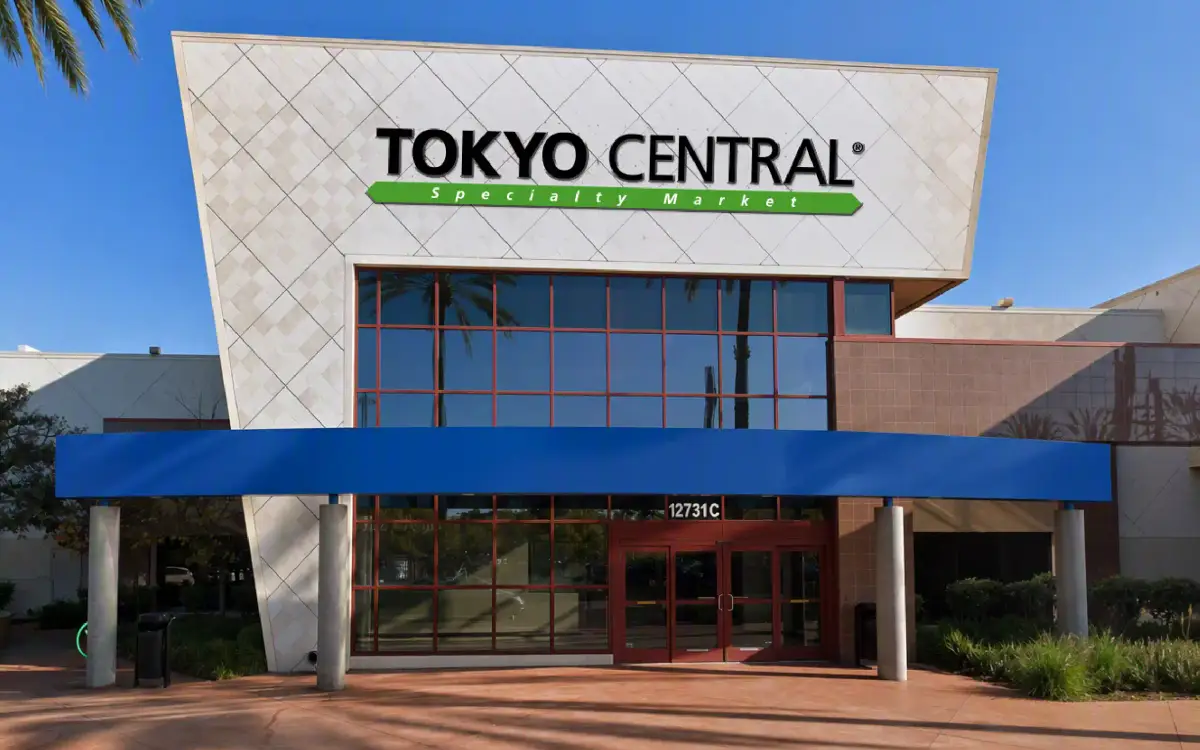 Cerritos storefront